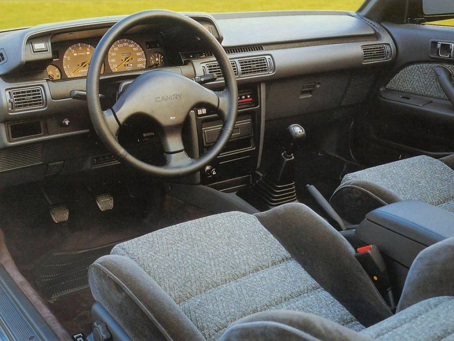  Toyota Camry Wagon 1986 года  (фото 6 из 9)